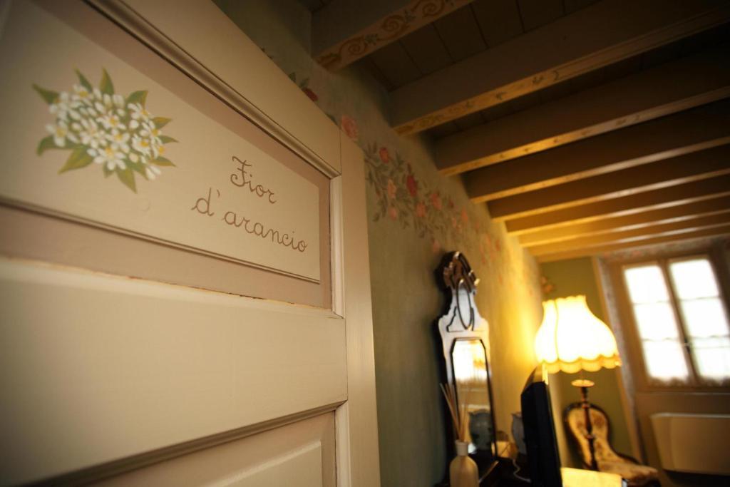 Villa Valentina Tradate Habitación foto